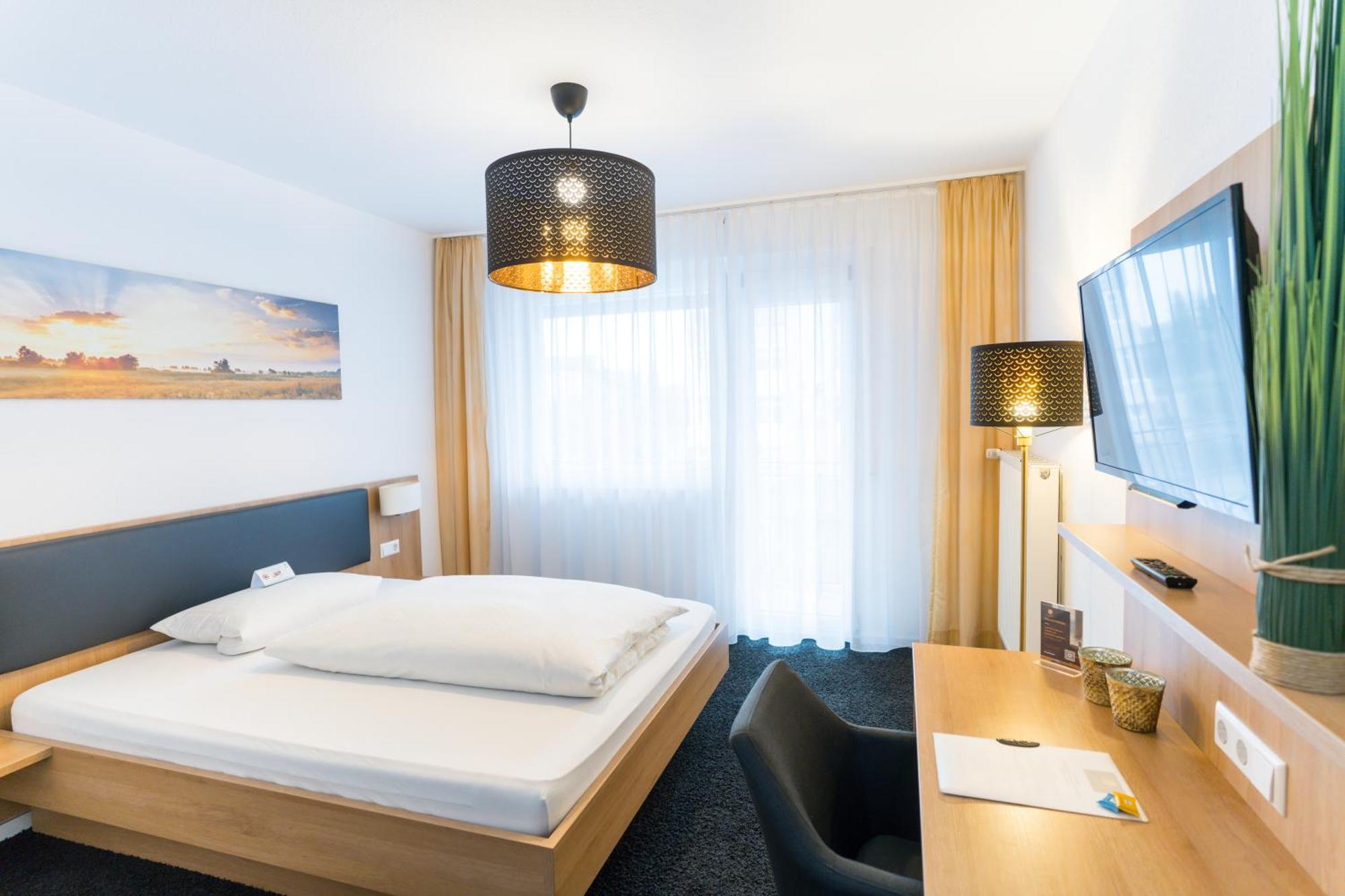 Hotel Zur Sonne Bodelshausen المظهر الخارجي الصورة