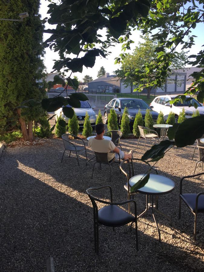 Hotel Zur Sonne Bodelshausen المظهر الخارجي الصورة
